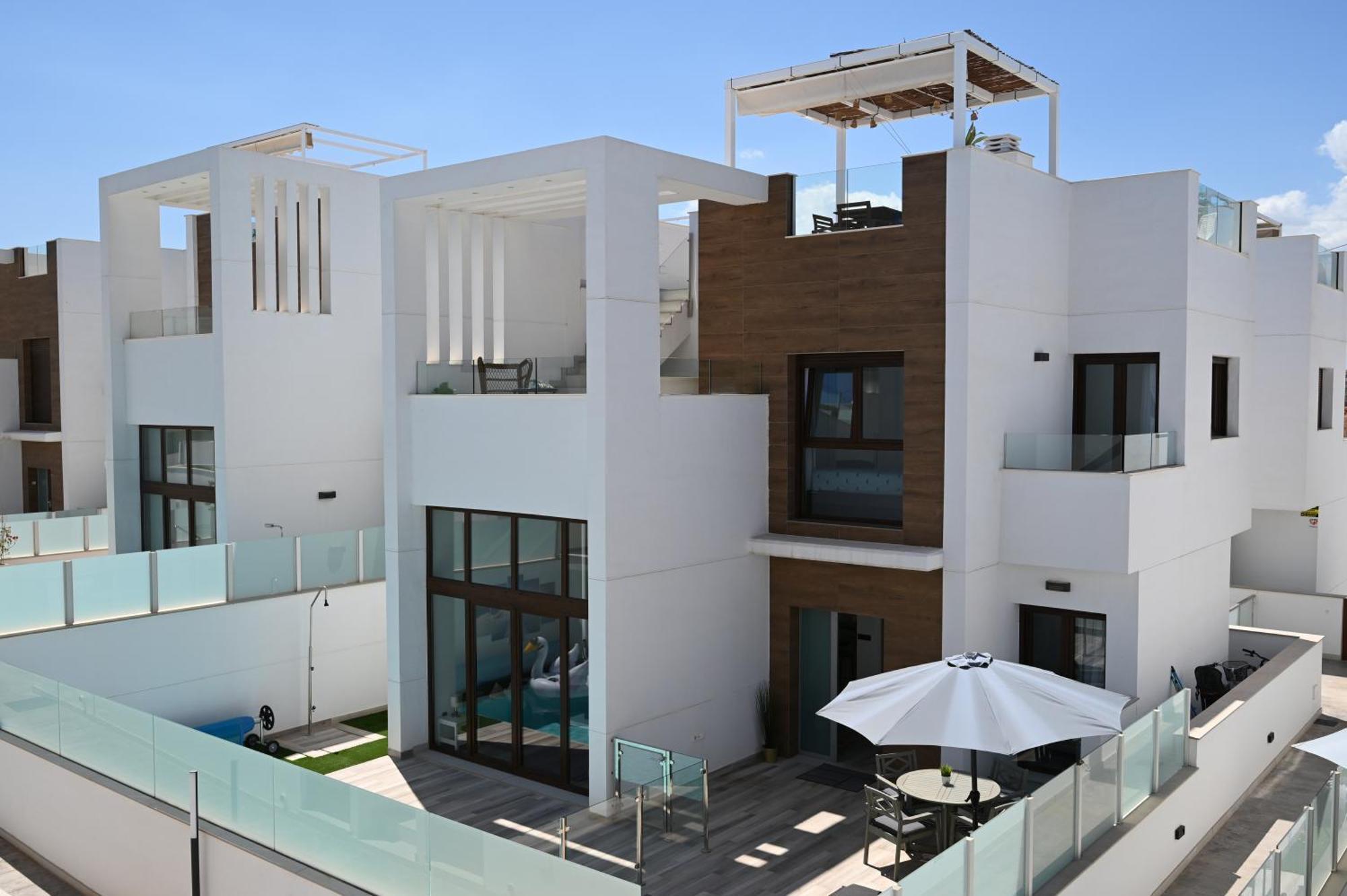 Lake House By United Renters Villa Torrevieja Exterior photo